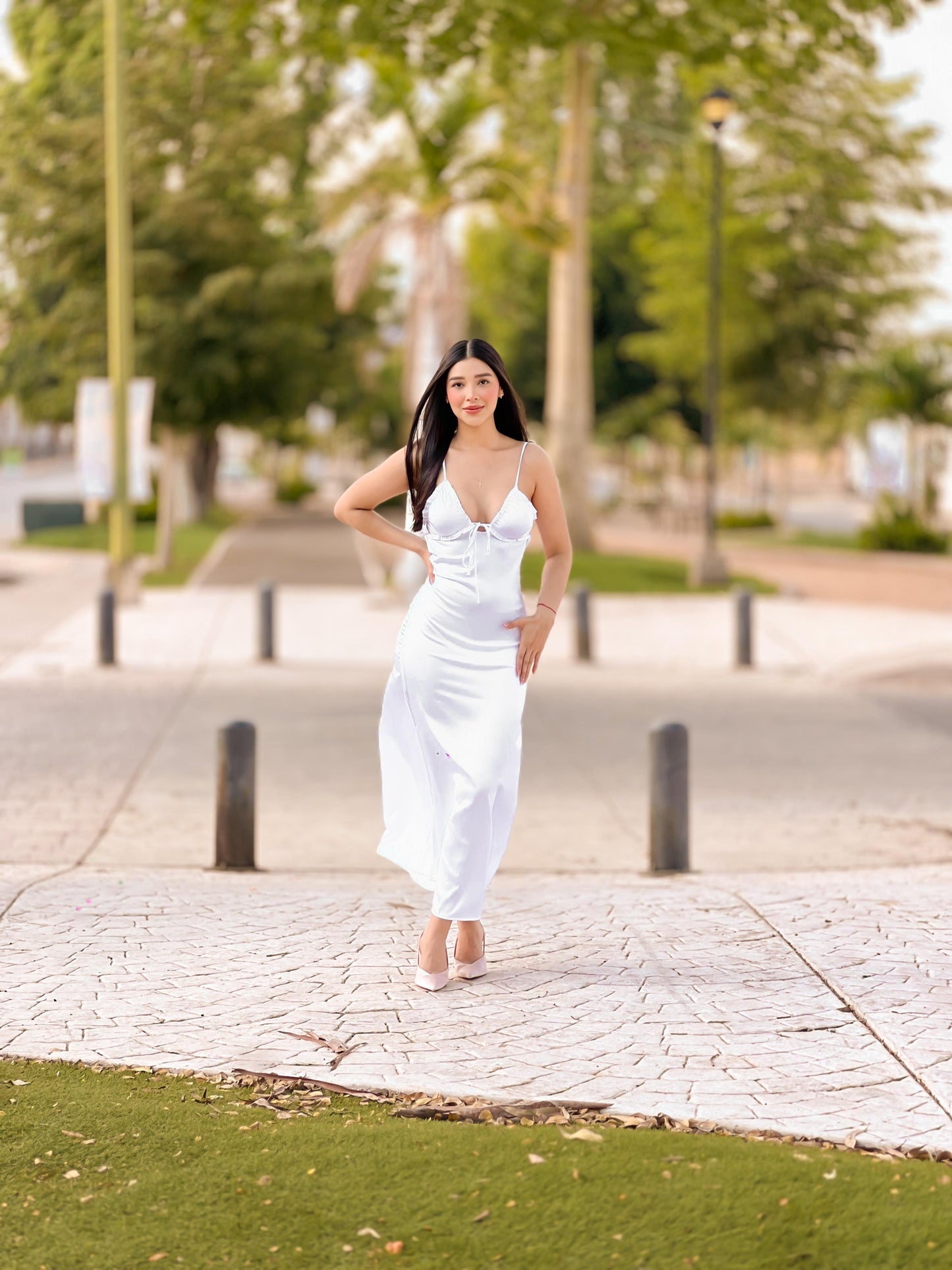 Vestido blanco largo de seda