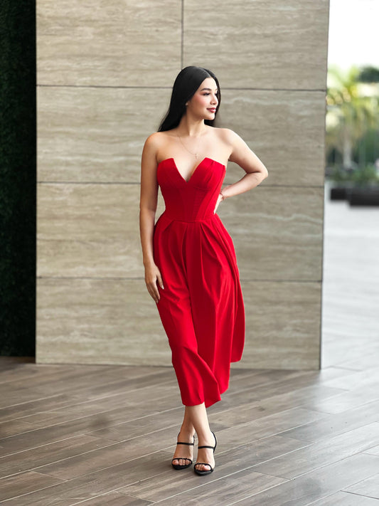 Vestido midi rojo con vuelo