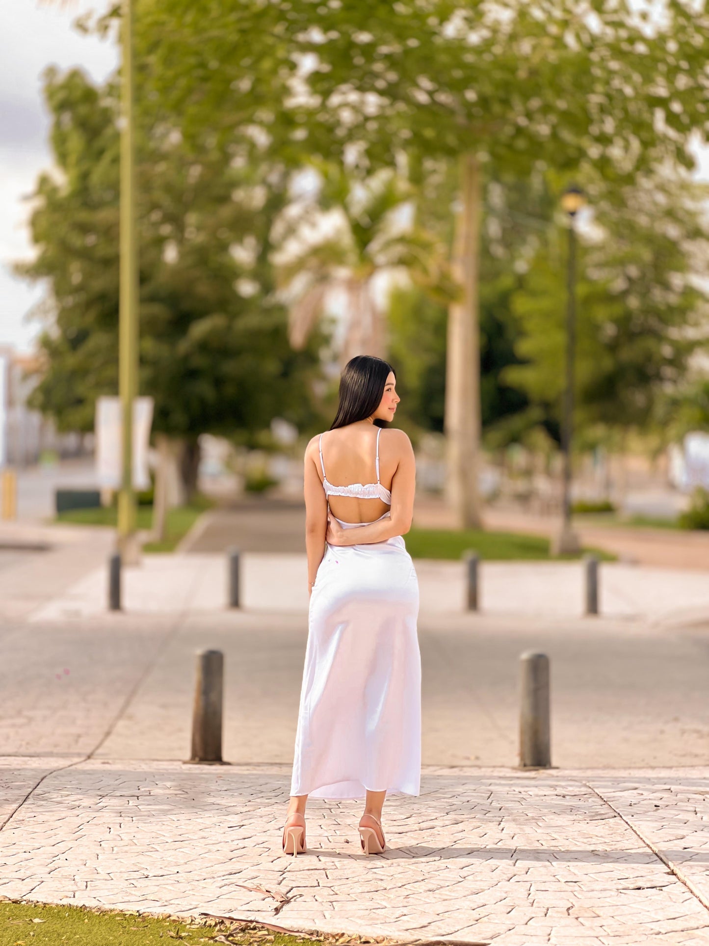 Vestido blanco largo de seda