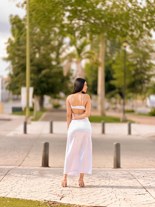 Vestido blanco largo de seda